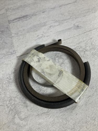 NOS Briggs & Stratton 491889 Recoil Spring (6922771071159)